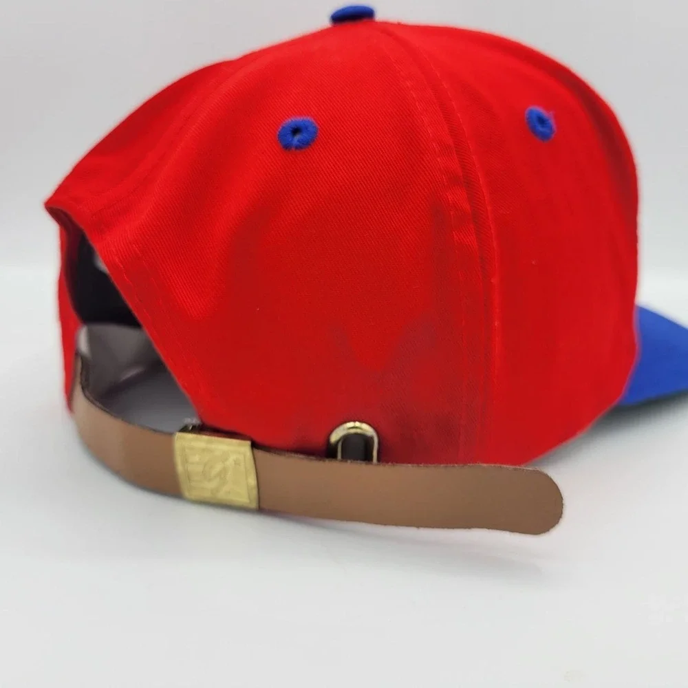Montreal Canadiens Vintage 90s The Game Strapback Hat - Leather Strap
